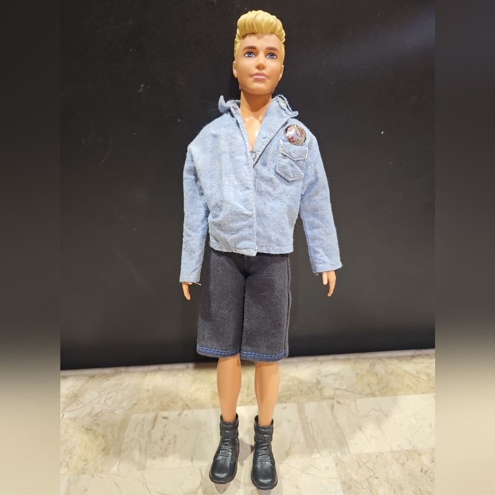 Mattel Doll with Tan Skin‎ Tone